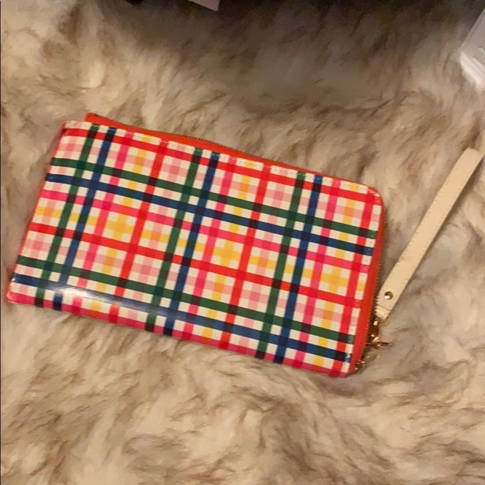 Ban.do wristlet